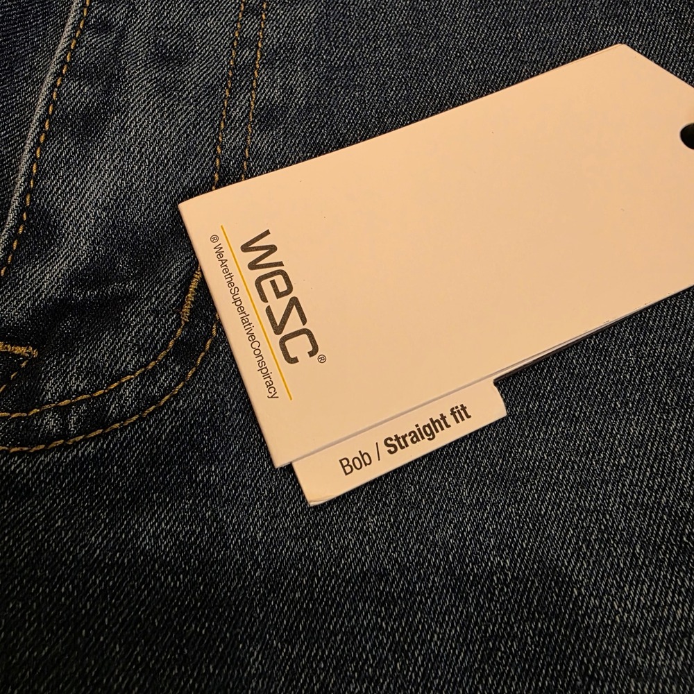 WeSC Bob Straight Leg Denim Jeans Mid Blue Wash 36 x 32 Unisex Fits 39 x 32 NWT - Picture 3 of 15